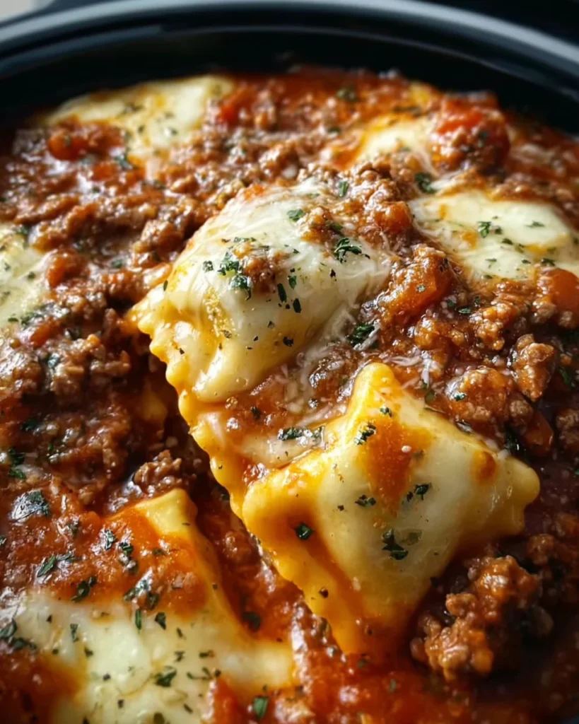 Crockpot Ravioli Lasagna: A Hands-Off, Flavor-Packed Comfort Food Masterpiece